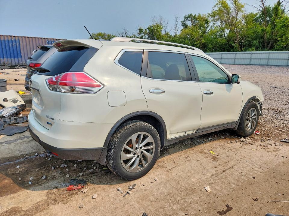 Photo 3 from auction – 2015 NISSAN ROGUE with VIN 5N1AT2MV7FC848117