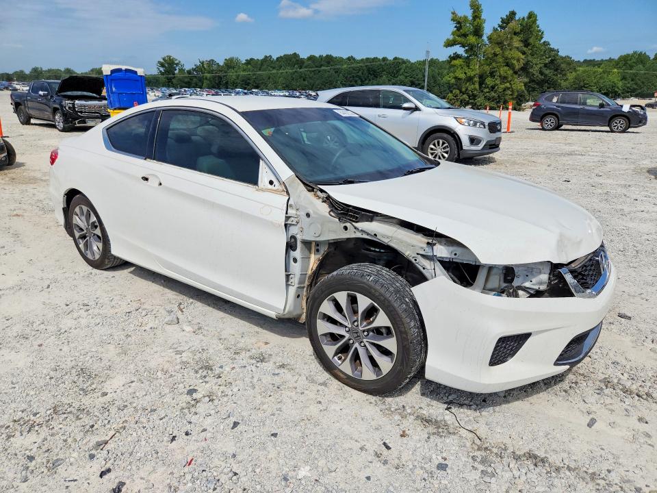 Photo 4 from auction – 2015 HONDA ACCORD with VIN 1HGCT1B36FA005161