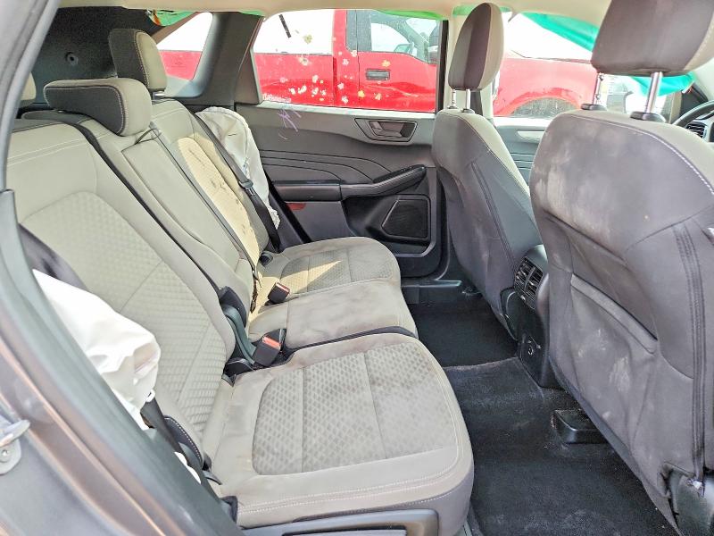 Photo 11 from auction – 2022 FORD ESCAPE with VIN 1FMCU0G67NUB15766