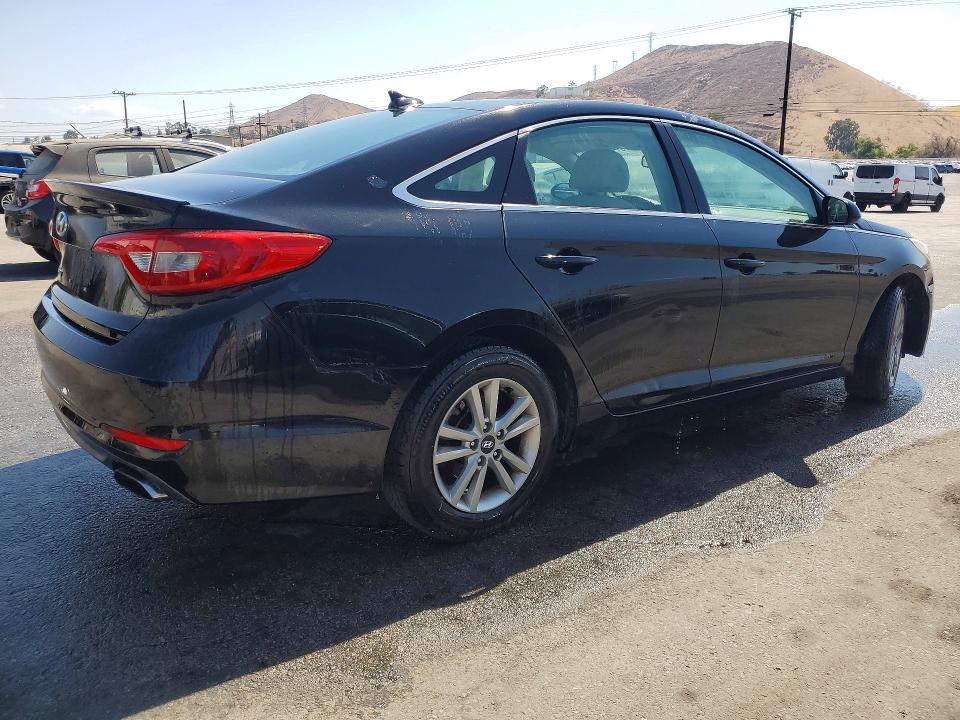 Photo 3 from auction – 2015 HYUNDAI SONATA with VIN 5NPE24AF5FH010187