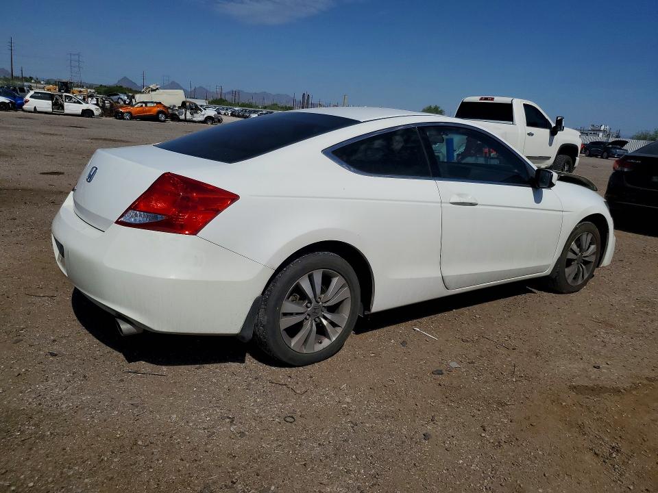 Photo 3 from auction – 2011 HONDA ACCORD with VIN 1HGCS1B74BA011217