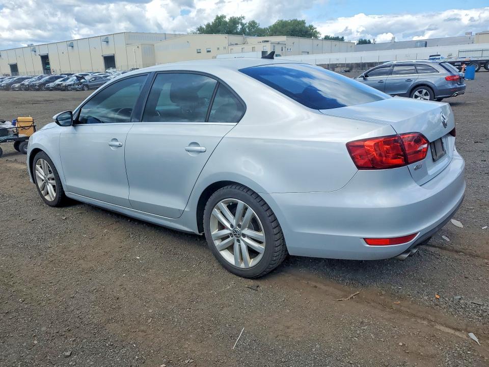 Photo 2 from auction – 2012 VOLKSWAGEN JETTA with VIN 3VW4A7AJXCM123155
