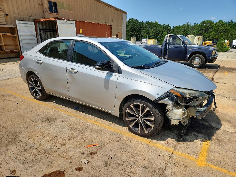 Photo 4 from auction – 2017 TOYOTA COROLLA with VIN 5YFBURHE5HP599108