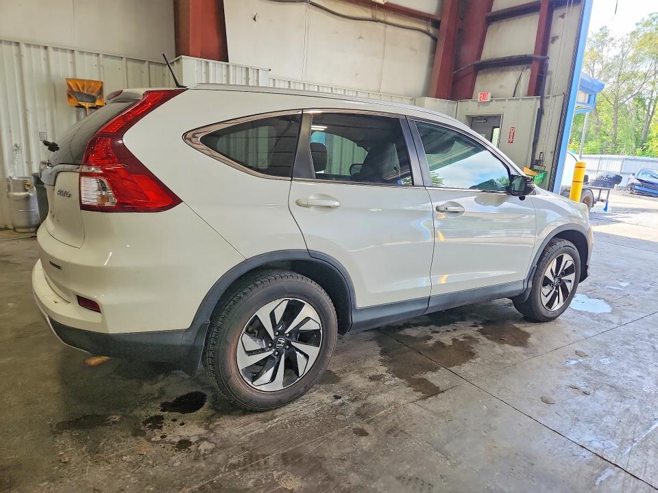 Zdjęcie 3 z aukcji – 2016 HONDA CR-V z VIN 5J6RM4H95GL047632