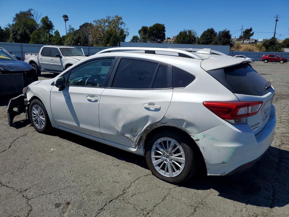 Photo 2 from auction – 2018 SUBARU IMPREZA with VIN 4S3GTAD62J3709345