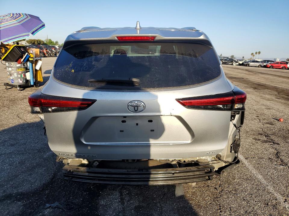 Photo 6 from auction – 2023 TOYOTA HIGHLANDER with VIN 5TDKDRAH3PS008008