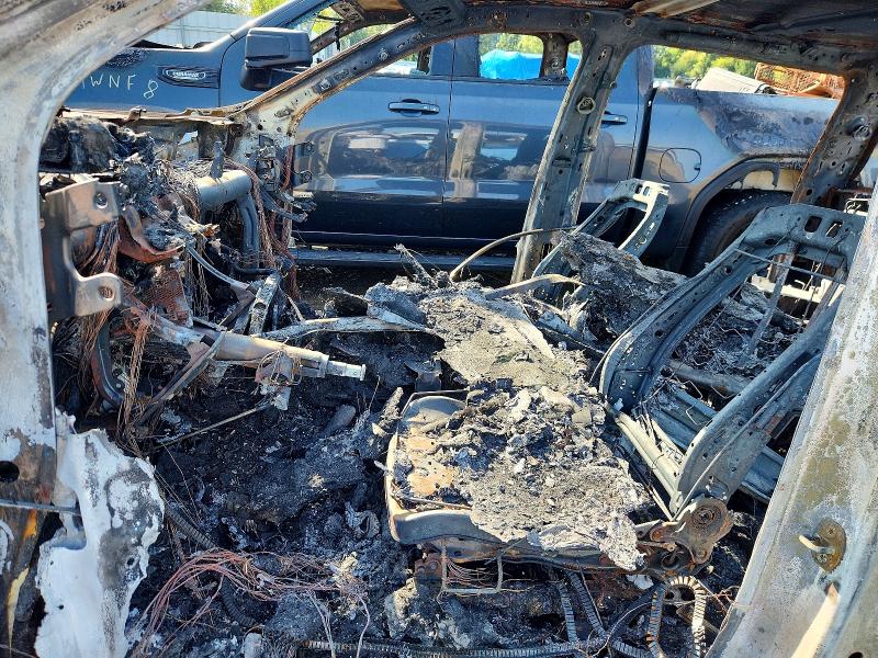 Photo 7 from auction – 2021 CHEVROLET SILVERADO with VIN 3GCUYGET6MG207015