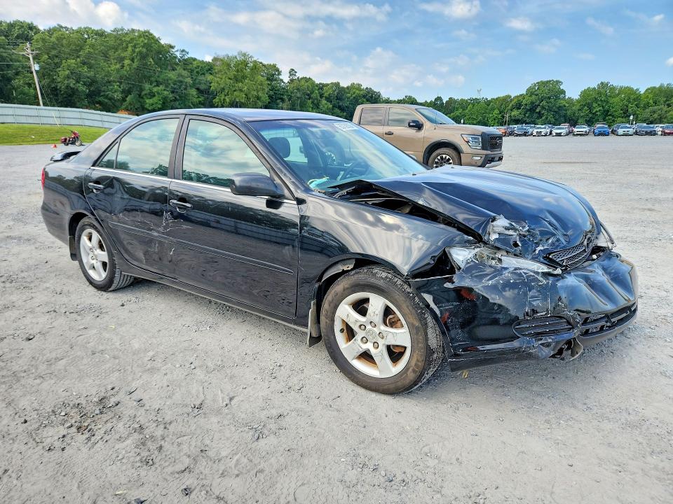 Photo 4 from auction – 2003 TOYOTA CAMRY with VIN 4T1BF32KX3U057371