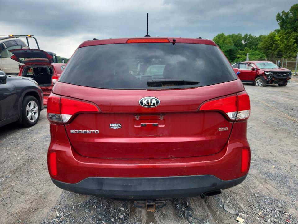 Photo 6 from auction – 2015 KIA SORENTO with VIN 5XYKT3A68FG646376