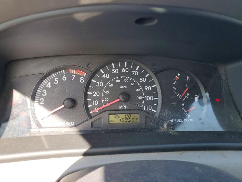 Photo 9 from auction – 2004 TOYOTA COROLLA with VIN 2T1BR32E64C256504