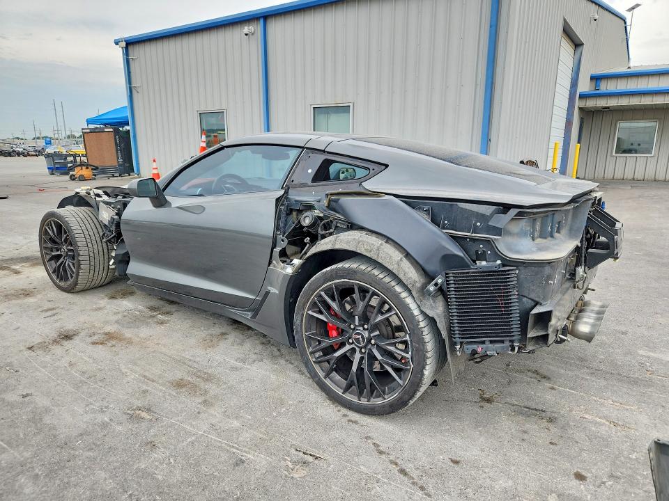 Снимка 2 от търг – 2015 CHEVROLET CORVETTE с VIN 1G1YR2D68F5604614