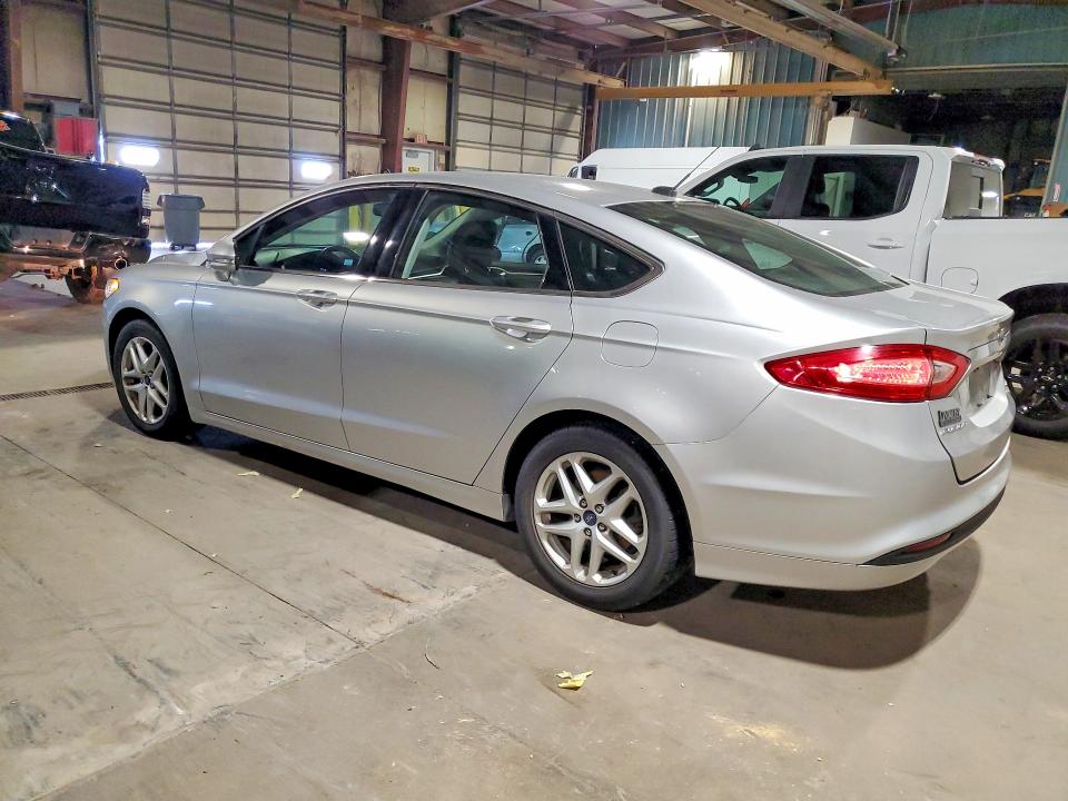 Photo 2 from auction – 2014 FORD FUSION with VIN 3FA6P0HD2ER130419