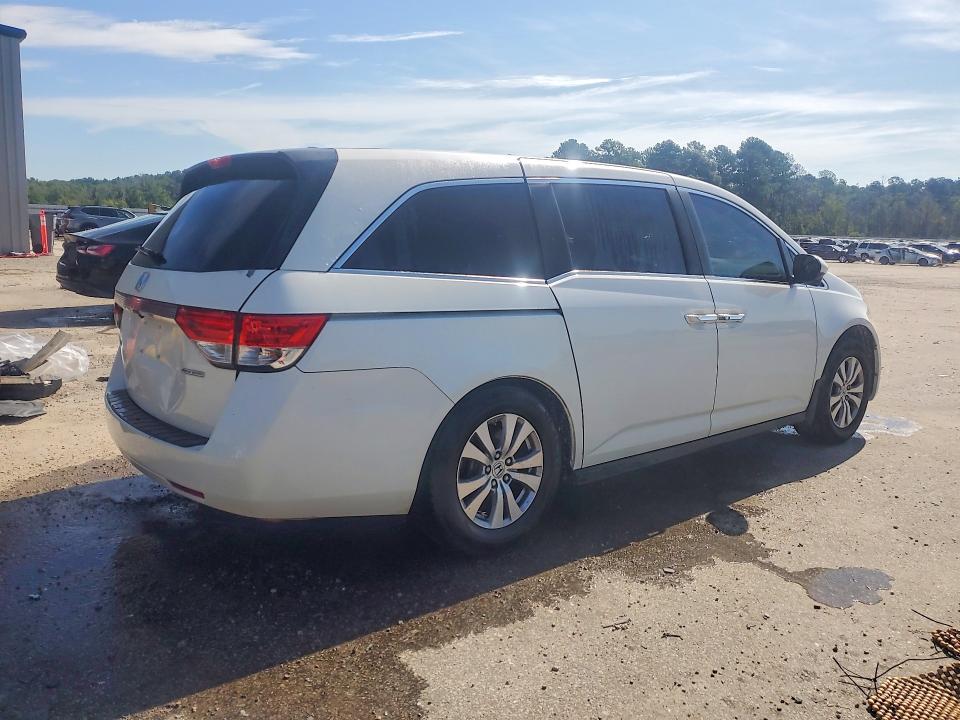 Photo 3 from auction – 2016 HONDA ODYSSEY with VIN 5FNRL5H39GB121664
