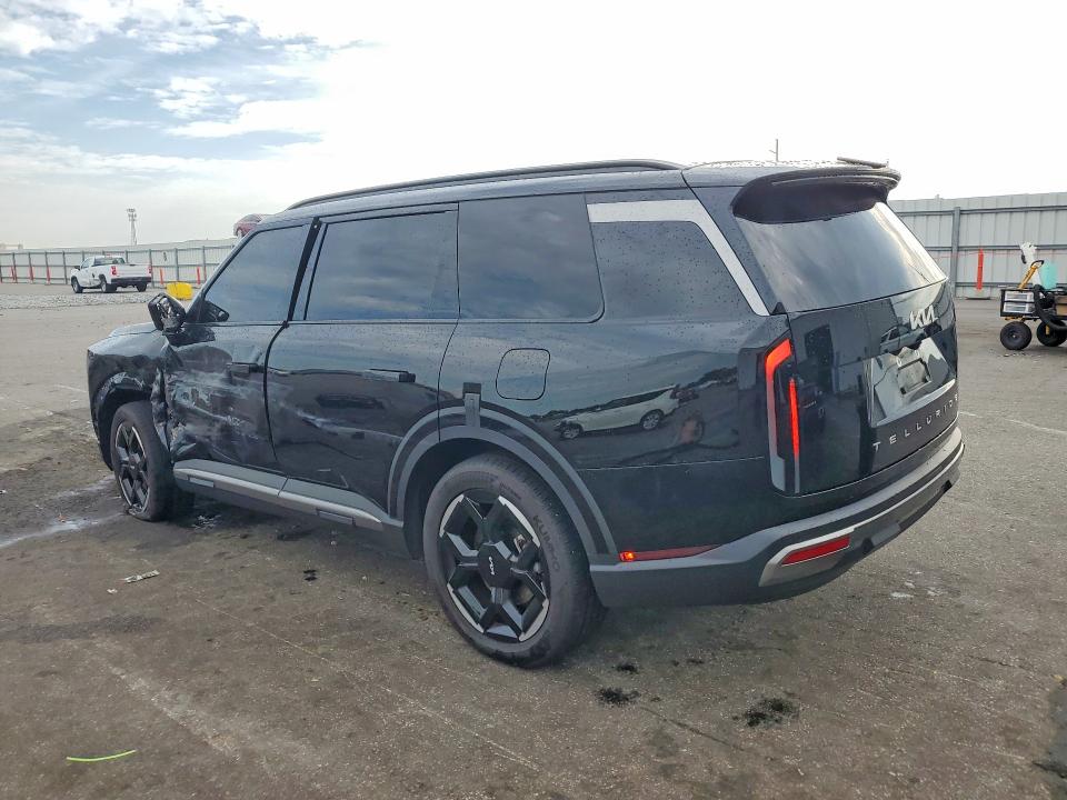 Photo 2 from auction – 2027 KIA TELLURIDE with VIN 5XYPC5S19VG014442