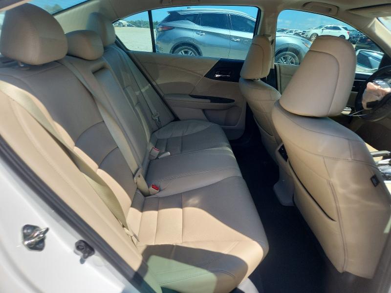 Photo 10 from auction – 2016 HONDA ACCORD with VIN 1HGCR2F92GA168667