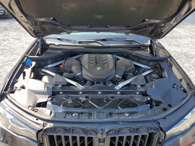 Photo 12 from auction – 2020 BMW X7 with VIN 5UXCX6C01L9B04781