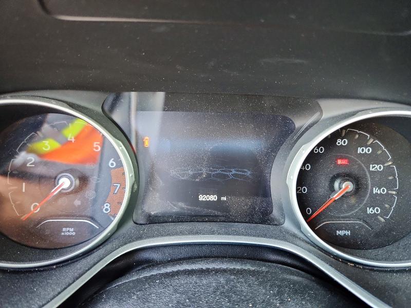 Photo 9 from auction – 2018 JEEP COMPASS with VIN 3C4NJDBB5JT333100