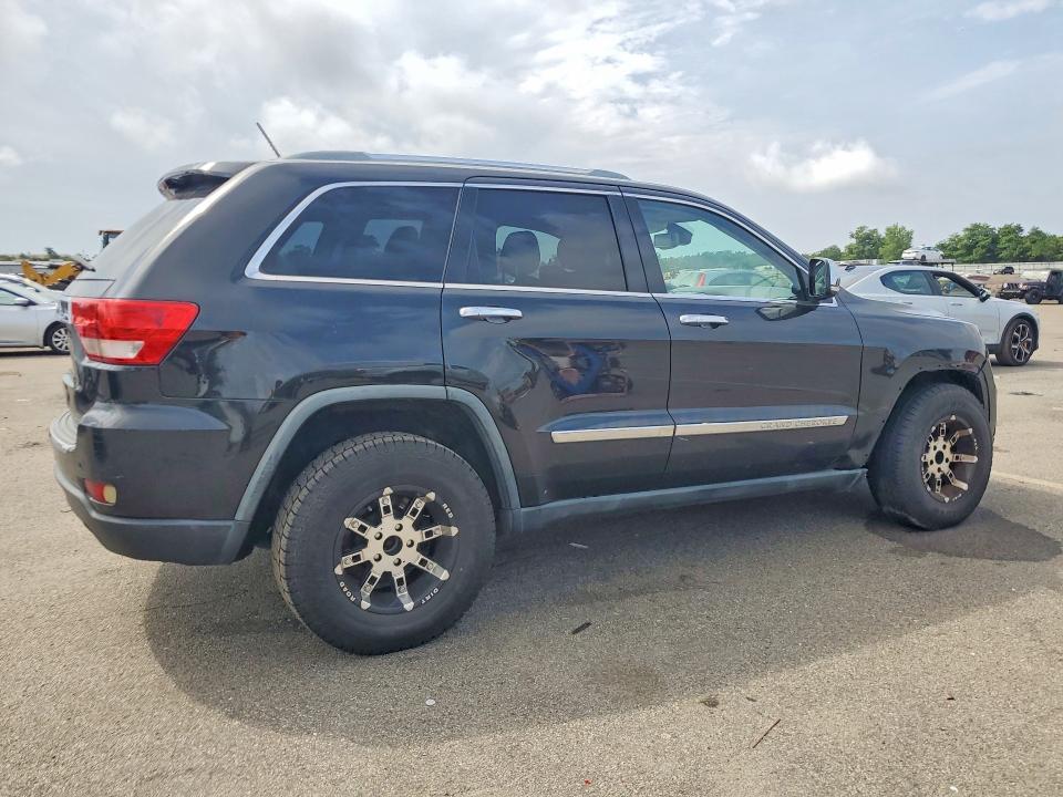 Photo 3 from auction – 2011 JEEP GRAND CHEROKEE with VIN 1J4RR5GG1BC552096