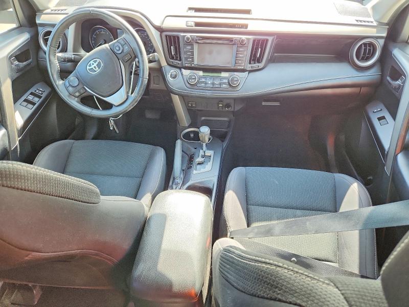 Photo 8 from auction – 2018 TOYOTA RAV4 with VIN 2T3WFREVXJW494995