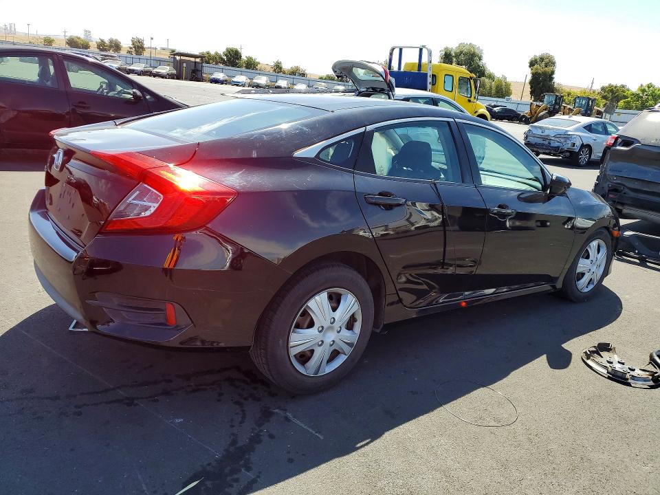 Photo 3 from auction – 2016 HONDA CIVIC with VIN 19XFC2F57GE223945