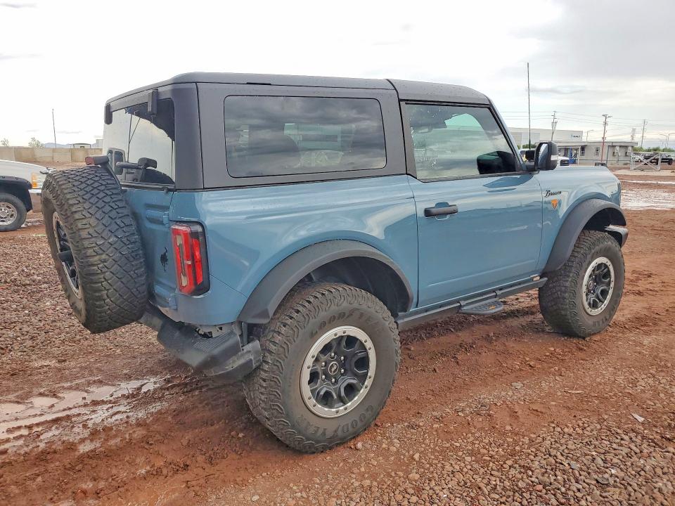 Photo 3 from auction – 2022 FORD BRONCO with VIN 1FMDE5CPXNLB43645