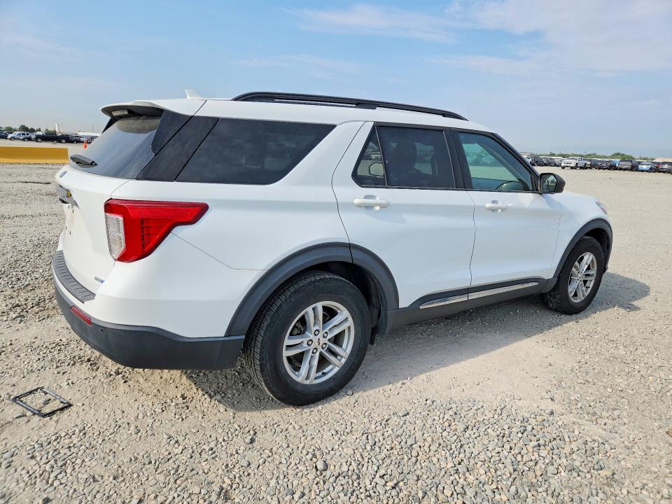 Photo 3 from auction – 2020 FORD EXPLORER with VIN 1FMSK8DH5LGC67031