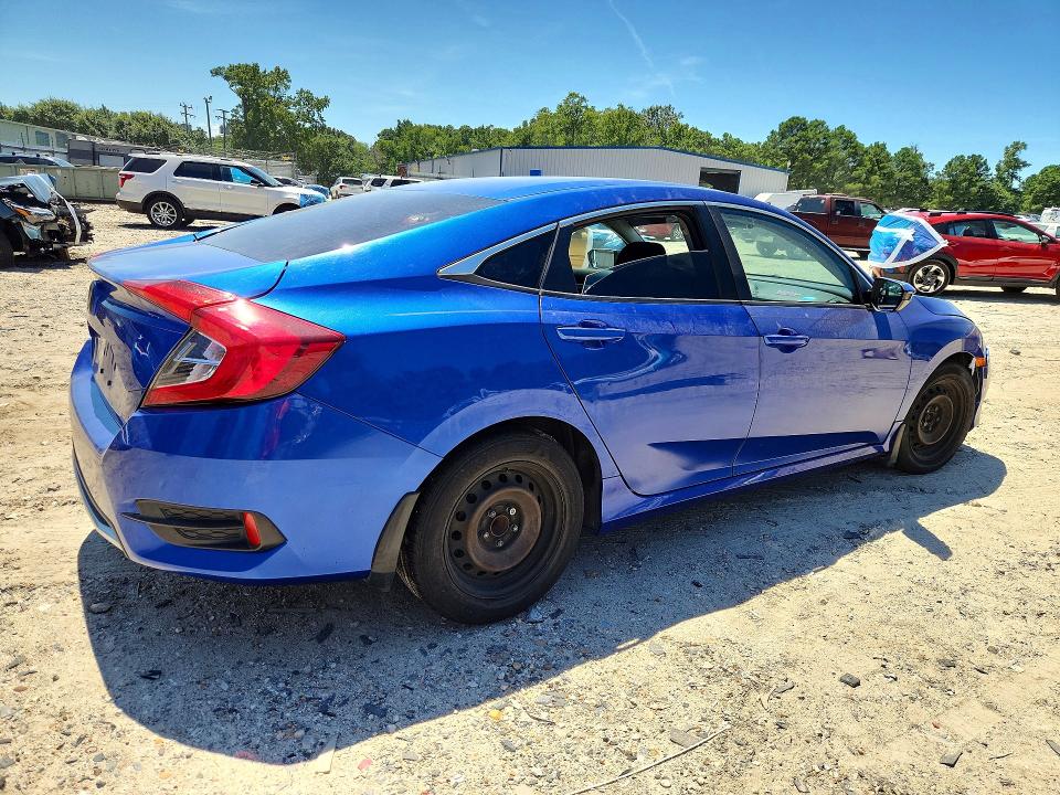 Photo 3 from auction – 2020 HONDA CIVIC with VIN 2HGFC2F64LH593601