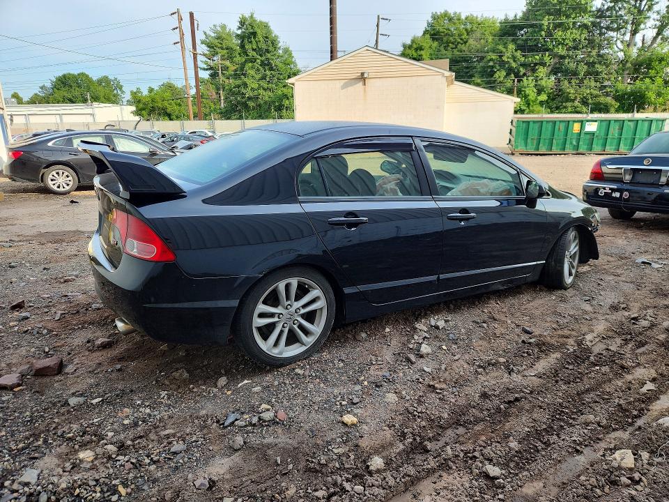 Photo 3 from auction – 2007 HONDA CIVIC with VIN 2HGFA55587H704639