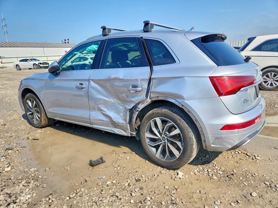 Photo 2 from auction – 2021 AUDI Q5 with VIN WA1BAAFY9M2113829