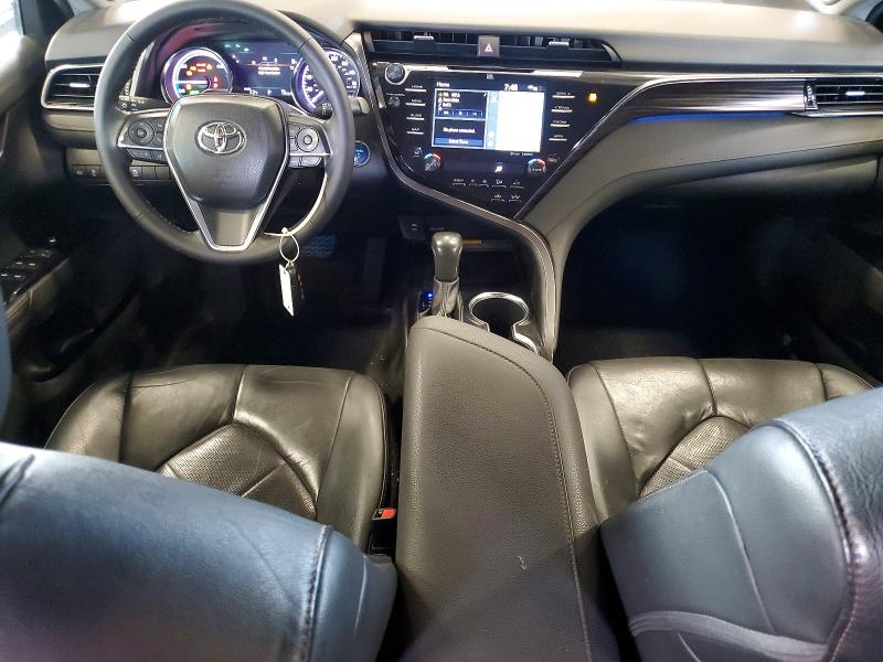 Снимка 8 от търг – 2019 TOYOTA CAMRY HYBRID с VIN 4T1B21HK3KU516021