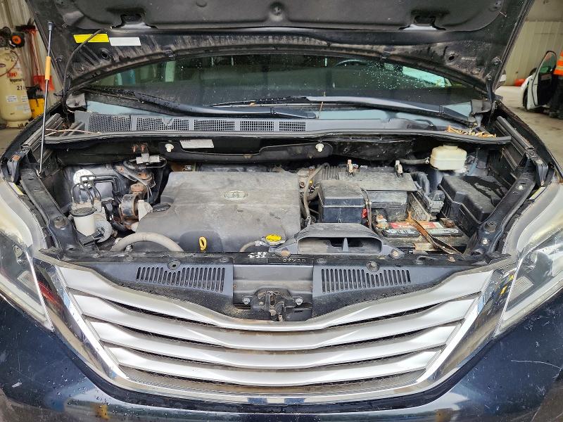 Photo 12 from auction – 2015 TOYOTA SIENNA with VIN 5TDDK3DC4FS100416