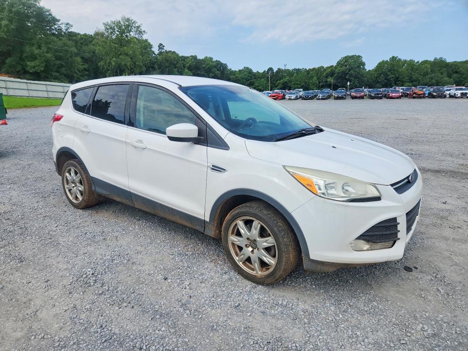 Photo 4 from auction – 2014 FORD ESCAPE with VIN 1FMCU9GX7EUC00409