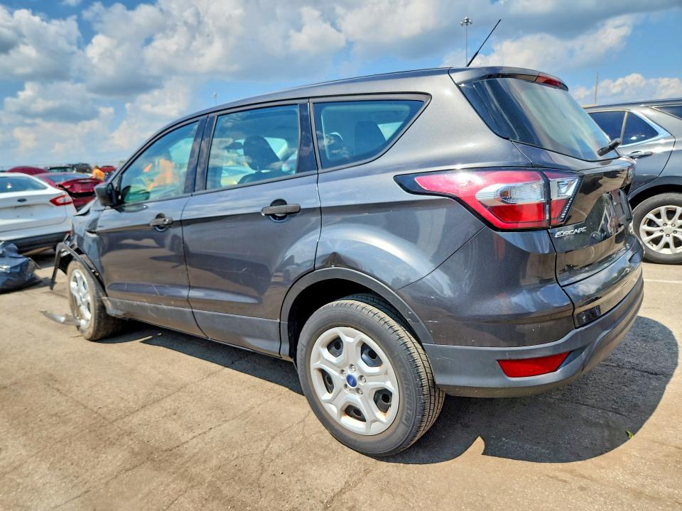Снимка 2 от търг – 2018 FORD ESCAPE с VIN 1FMCU0F73JUA35594