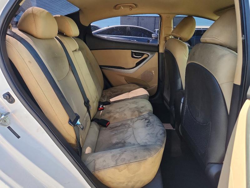 Photo 10 from auction – 2012 HYUNDAI ELANTRA with VIN 5NPDH4AE1CH139055