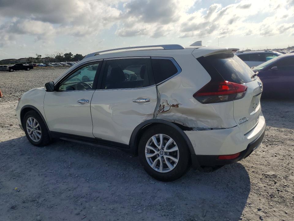 Photo 2 from auction – 2018 NISSAN ROGUE with VIN JN8AT2MT2JW457150