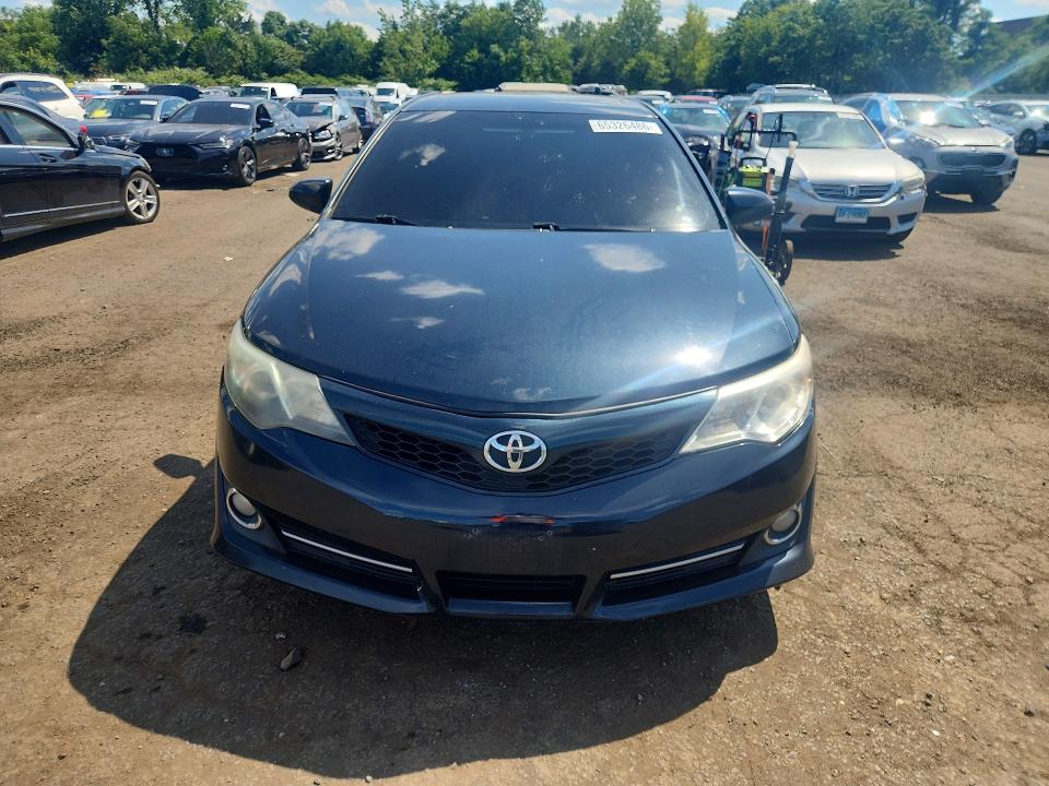 Photo 5 from auction – 2014 TOYOTA CAMRY with VIN 4T1BF1FK4EU746016