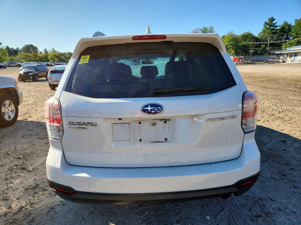 Photo 6 from auction – 2018 SUBARU FORESTER with VIN JF2SJAJC4JH563612