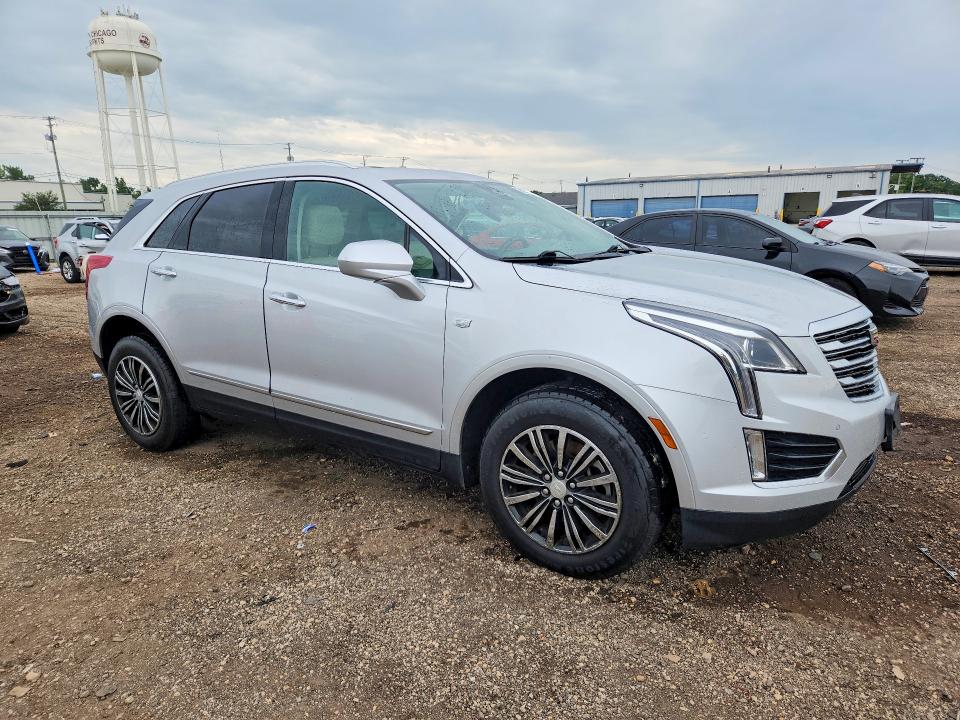 Photo 4 from auction – 2017 CADILLAC XT5 with VIN 1GYKNDRSXHZ210161