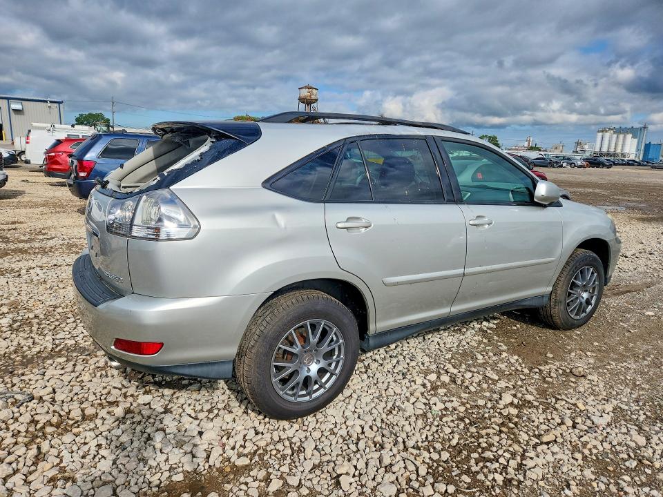 Photo 3 from auction – 2007 LEXUS RX with VIN 2T2HK31U07C037075