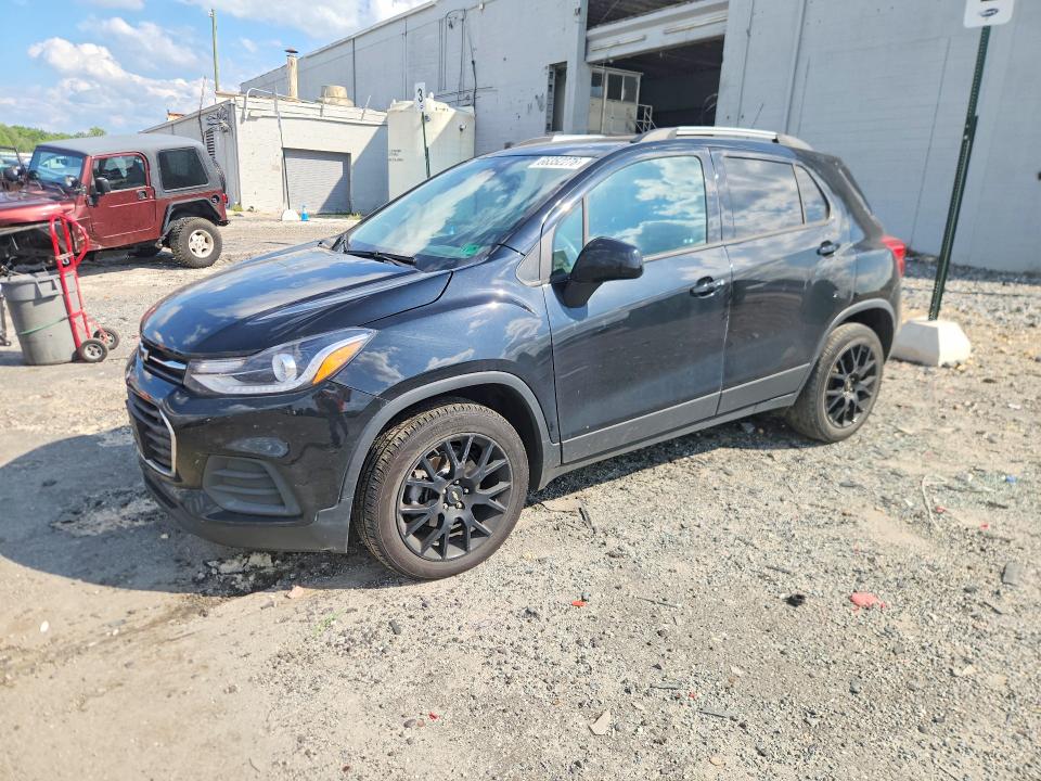 CHEVROLET TRAX 2022 with VIN KL7CJPSM2NB540381 - Photo from auction