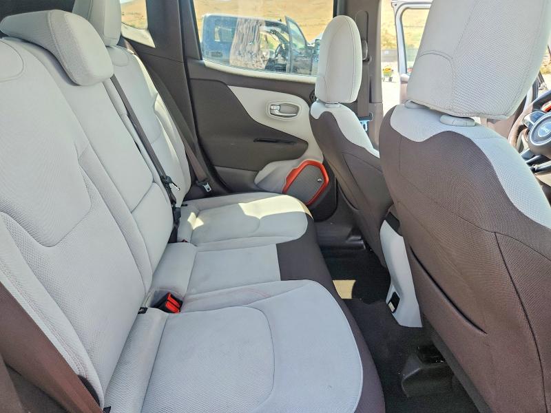 Photo 11 from auction – 2017 JEEP RENEGADE with VIN ZACCJBBB7HPE44499