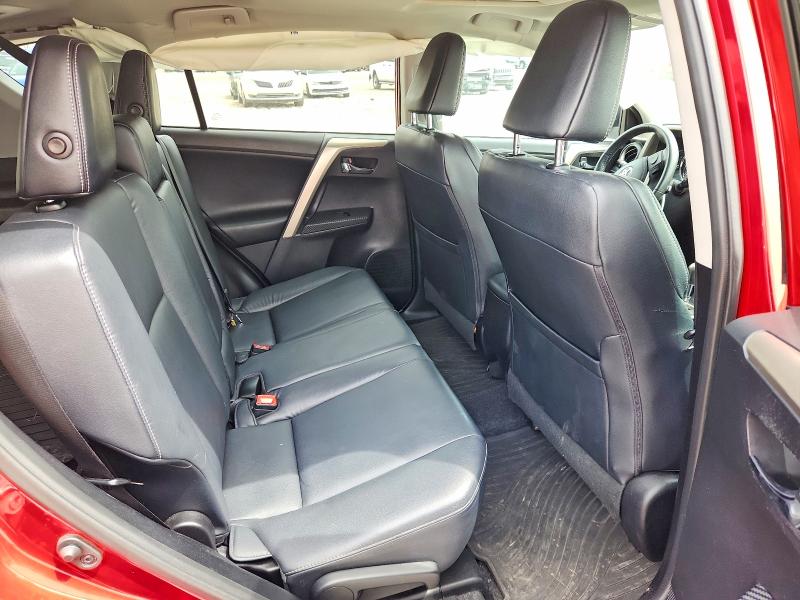 Фото 10 с аукциона – 2015 TOYOTA RAV4 с VIN 2T3DFREV2FW278671