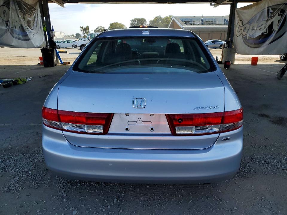 Photo 6 from auction – 2004 HONDA ACCORD with VIN 1HGCM66514A092485