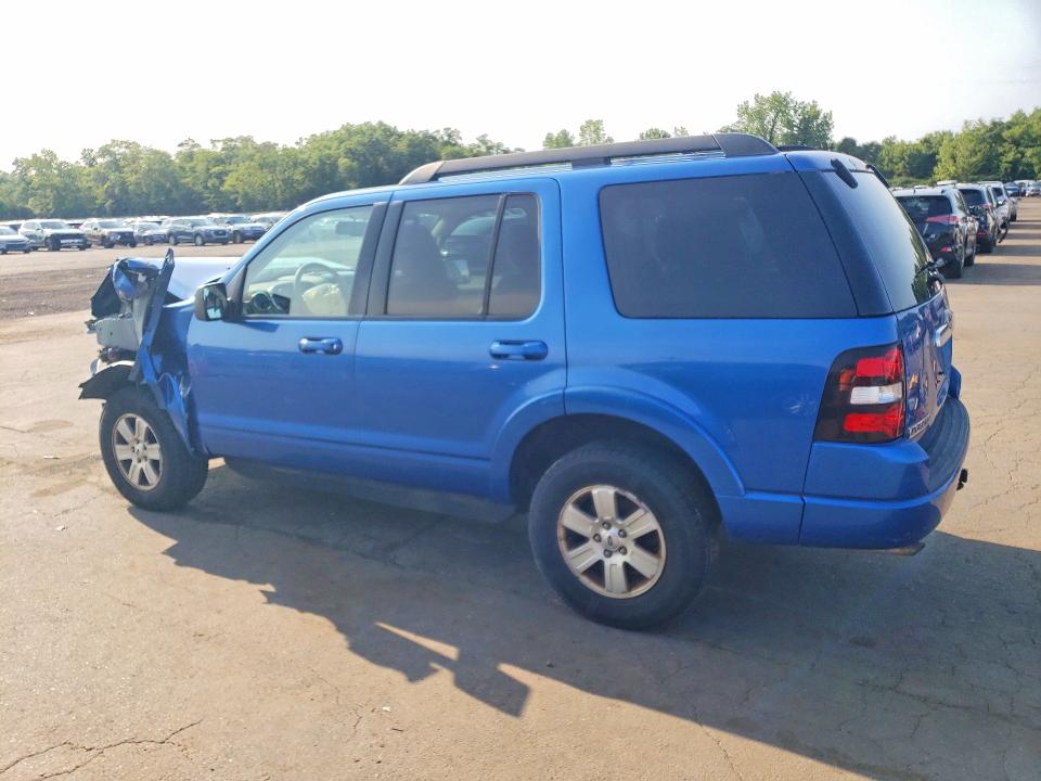 Photo 2 from auction – 2010 FORD EXPLORER with VIN 1FMEU7DE9AUA84012