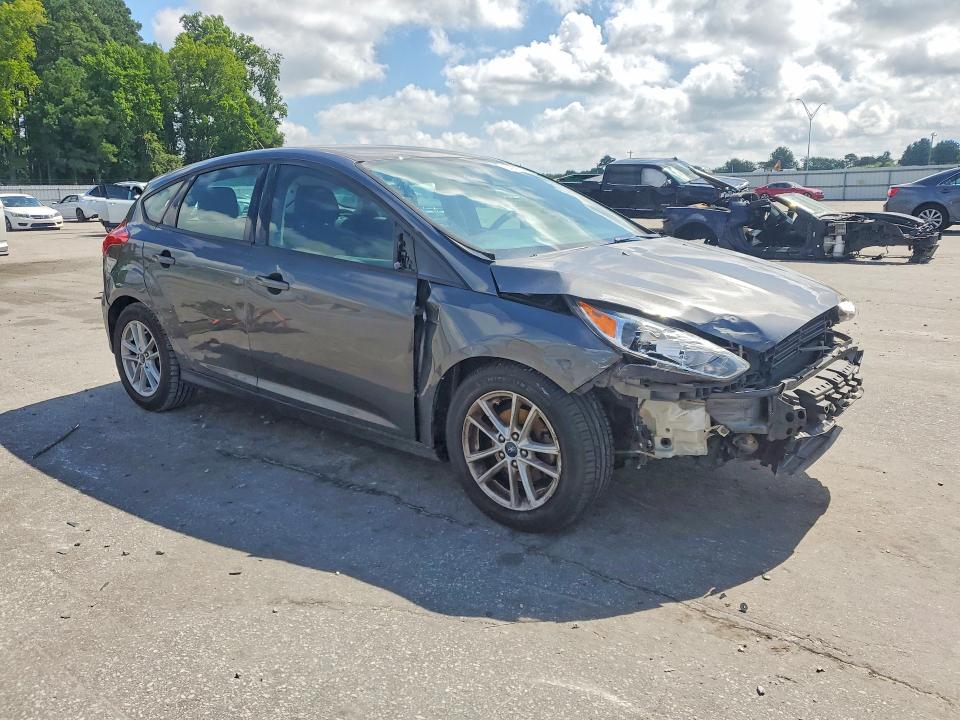 Zdjęcie 4 z aukcji – 2018 FORD FOCUS z VIN 1FADP3K29JL242692