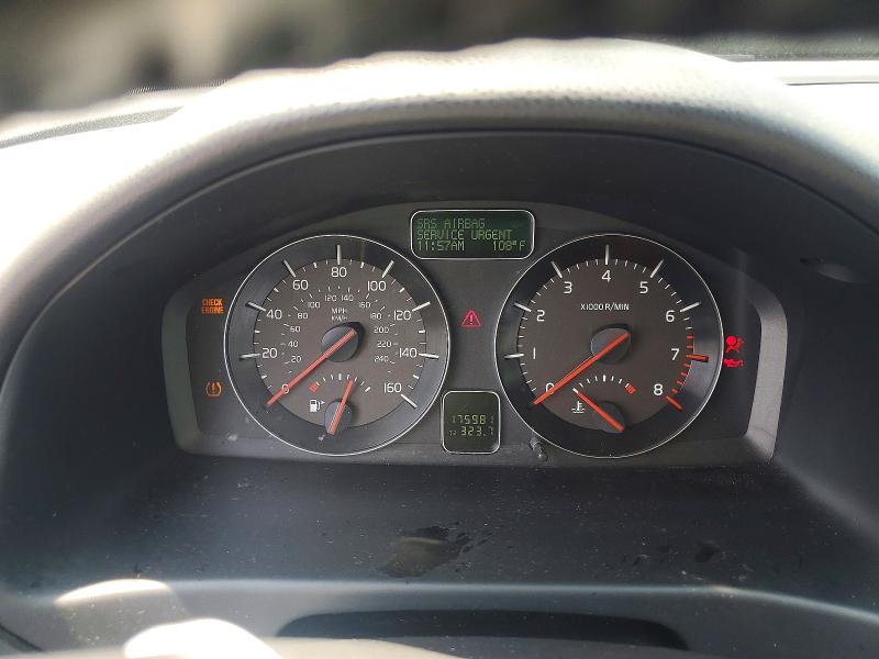 Photo 9 from auction – 2012 VOLVO C30 with VIN YV1672MK5C2273550