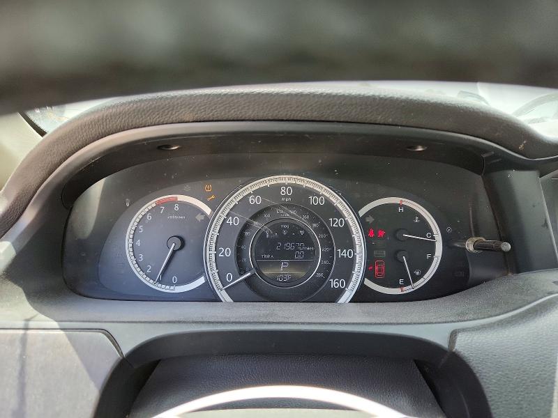 Photo 9 from auction – 2015 HONDA ACCORD with VIN 1HGCR2F84FA171754