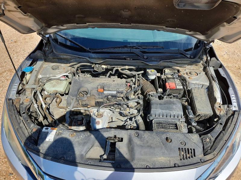 Photo 11 from auction – 2018 HONDA CIVIC with VIN 19XFC2F53JE002317