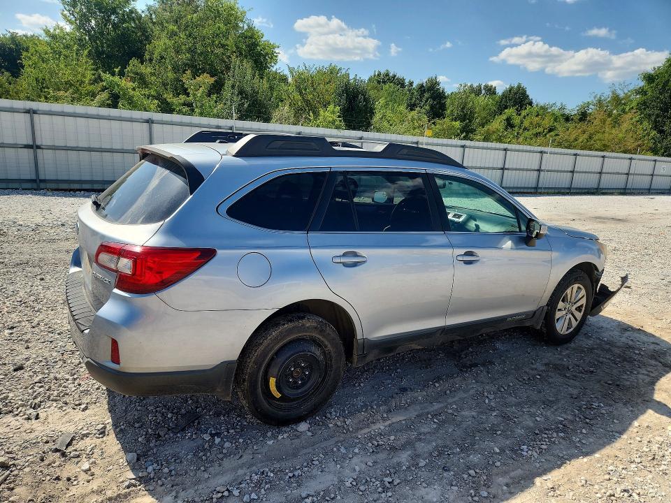 Photo 3 from auction – 2015 SUBARU OUTBACK with VIN 4S4BSBCC2F3248855