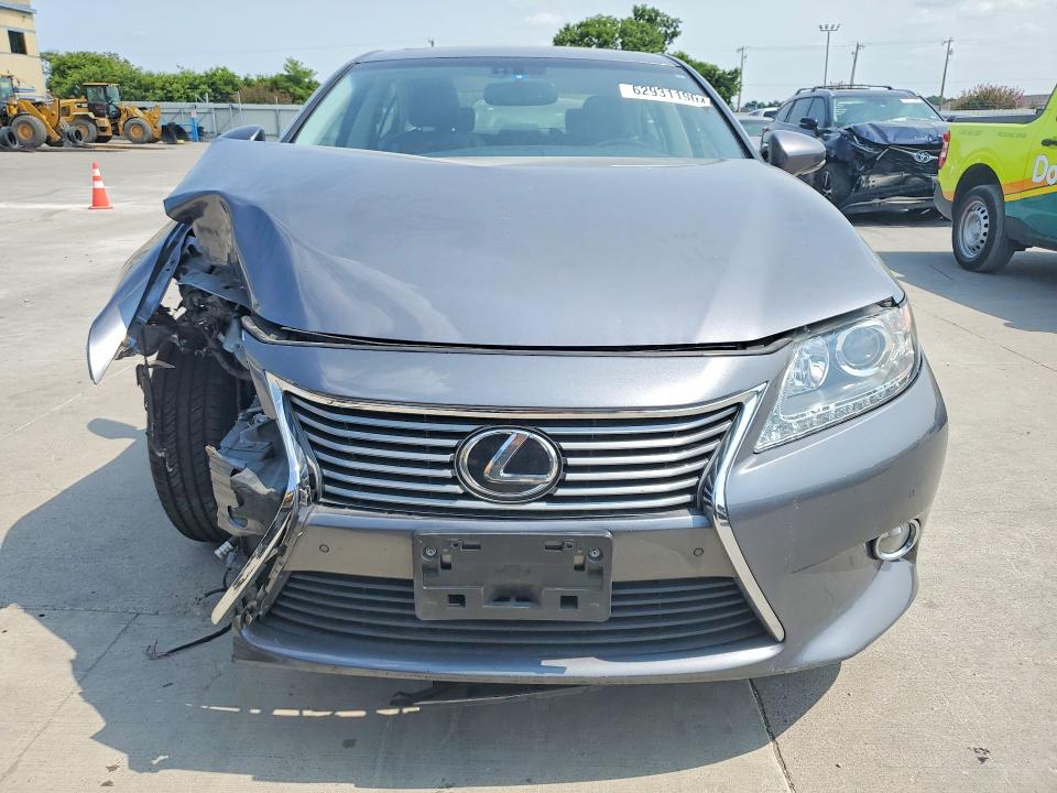 Фото 5 с аукциона – 2015 LEXUS ES с VIN JTHBK1GGXF2157834